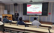 副校长江光亮为航空服务与音乐学院师生宣讲党的二十大精神