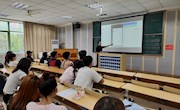 航空服务与音乐学院举办首都机场2024届毕业生宣讲会