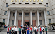 我院师生应邀参加《送您一枝映山红》——铸魂·2024·清明祭英烈系列活动